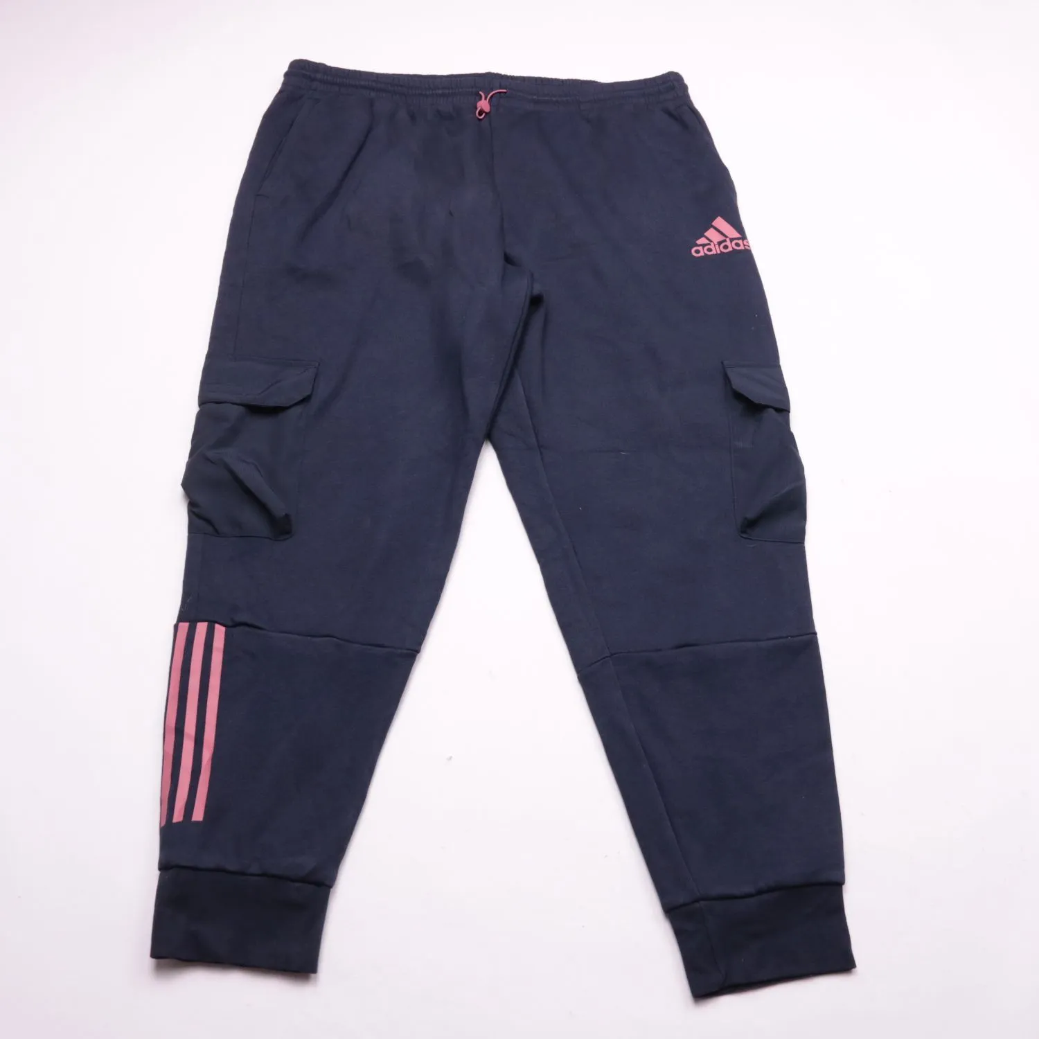 Тёмно-синие брюки карго adidas с боковыми карманами, размер 54 (XXL)